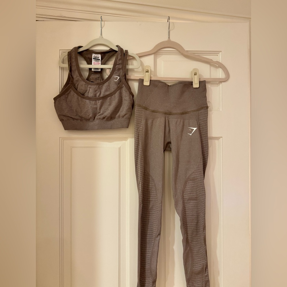 Gym Shark Set